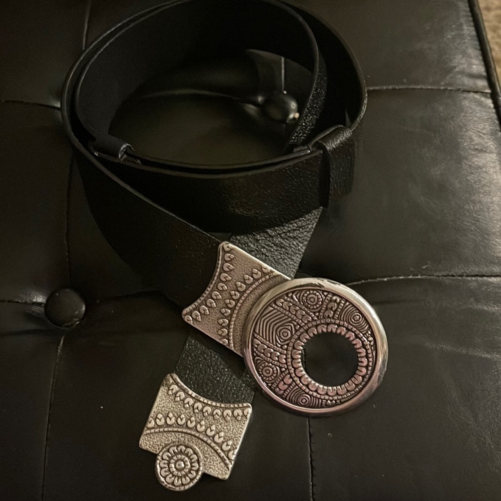 Chico’s belt